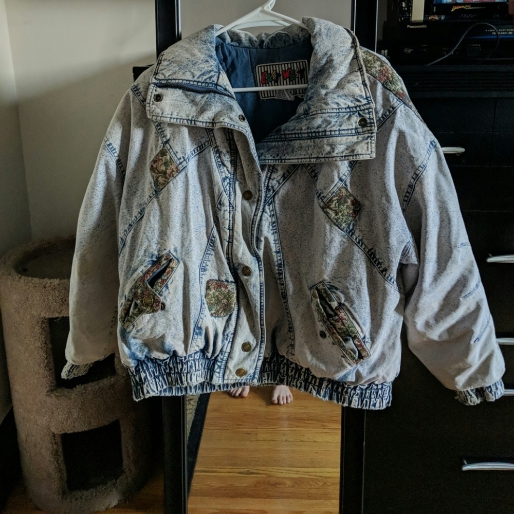 Vintage denim puffer jacket